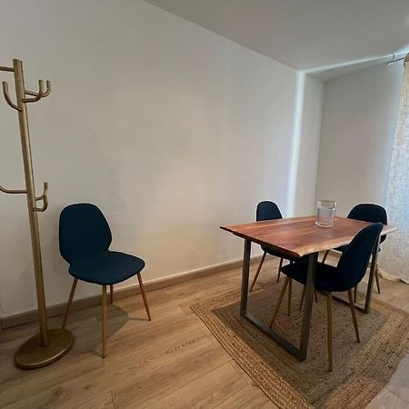 Appartement Proche Du Village Et De La Mer ルカート エクステリア 写真